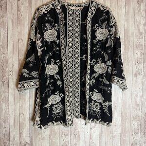 Soft Surroundings Black Ivory Rayon Embroidered Boho Kimono Jacket